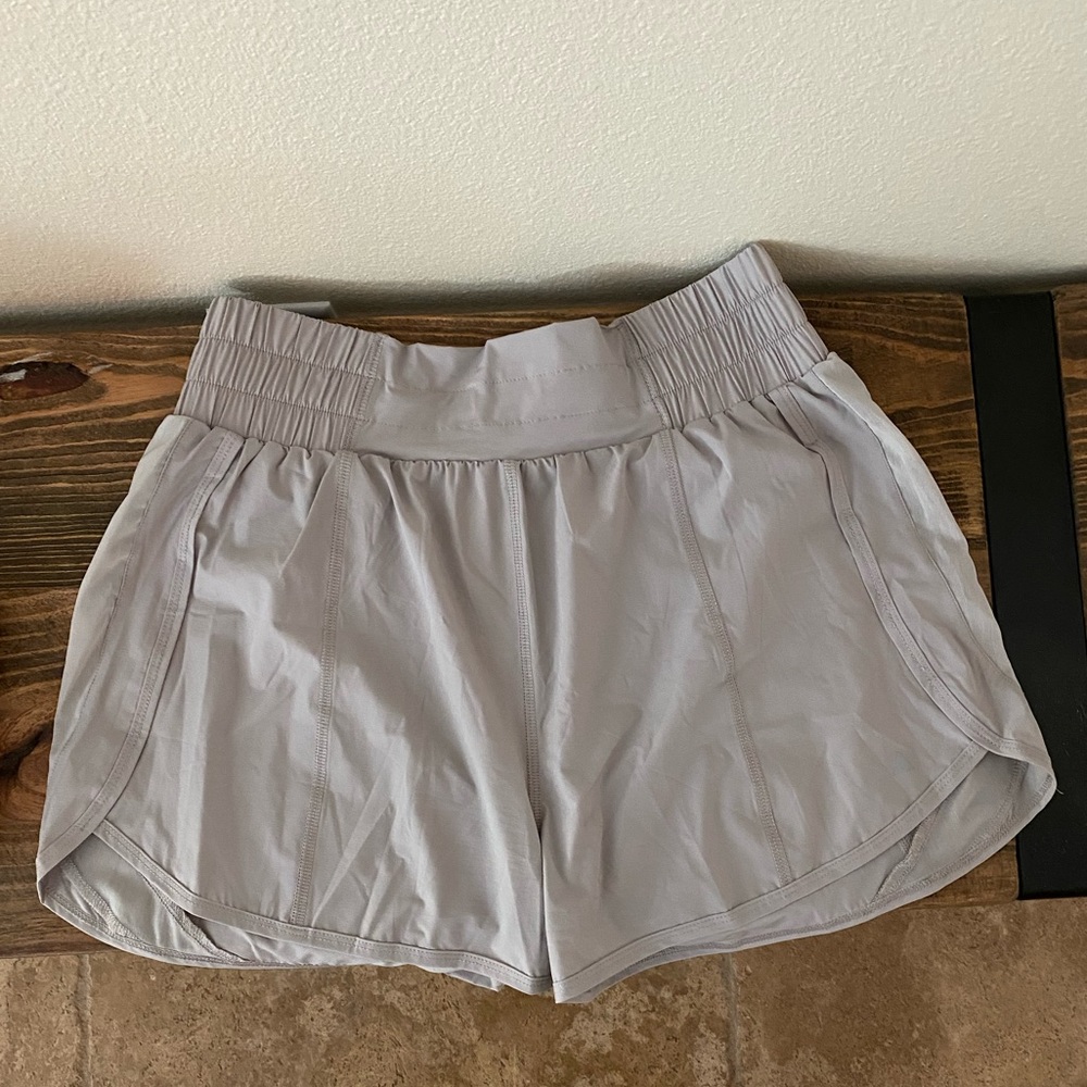 ❌SOLD❌ Balance Athletica Breeze Shorts